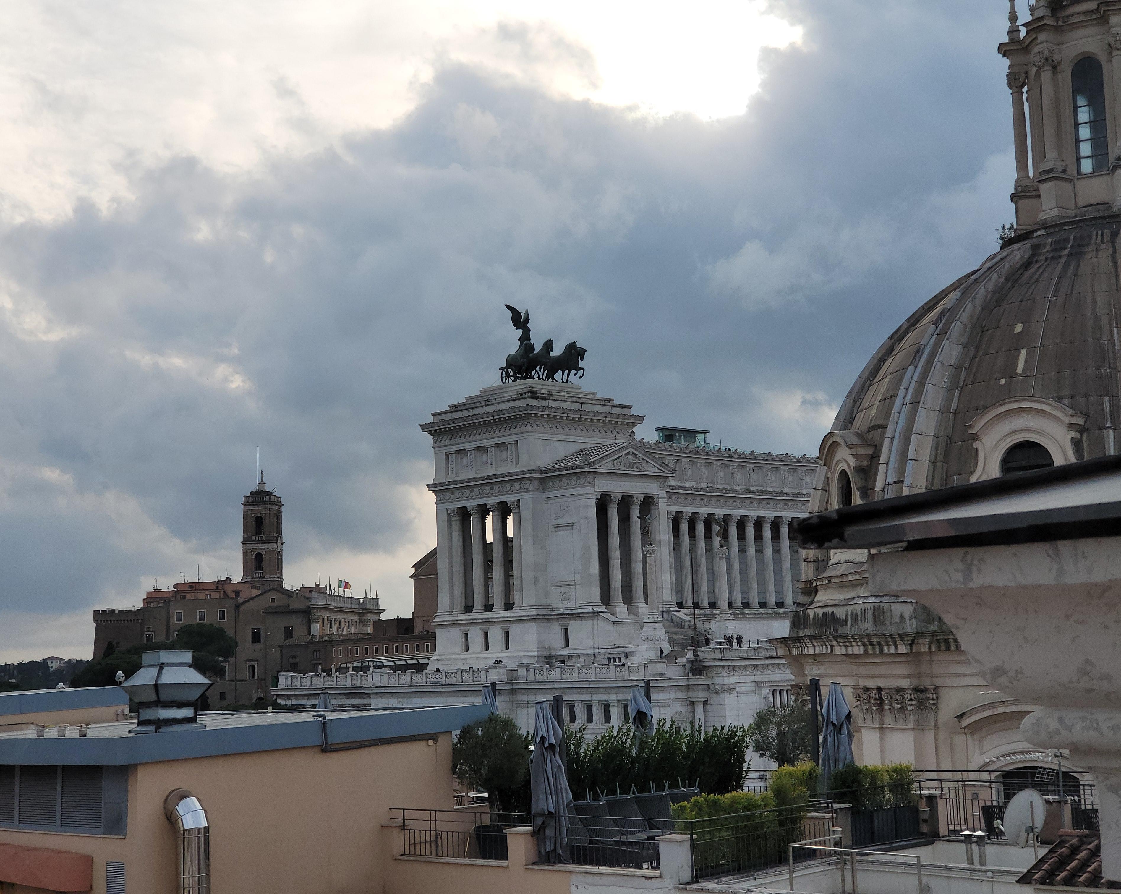 H10 Palazzo Galla Roma Esterno foto